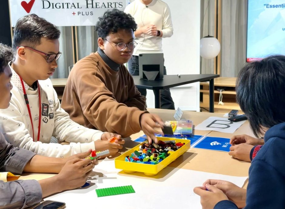 Cybersecurity Workshop Caps Off APIE Advanced Camp in Japan.